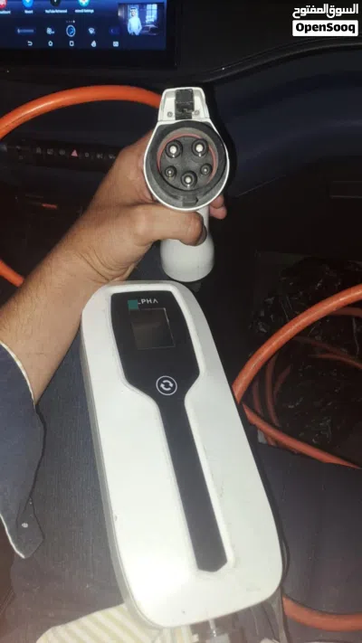 شواحن لجميع انواع سيارات 3