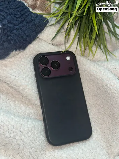 iPhone 17 Pro Burgundy 256GB - Like New (99% Battery) iOS 27 / Looks Exactly Like 18 Pro 4