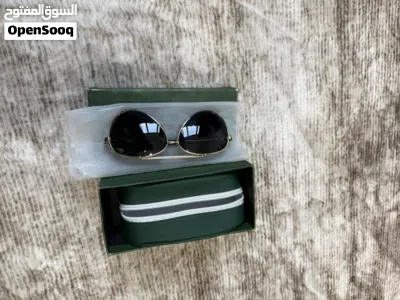 Lacoste L152S Premium Sunglasses – Stylish Gold Frame with Original Case & Box 4