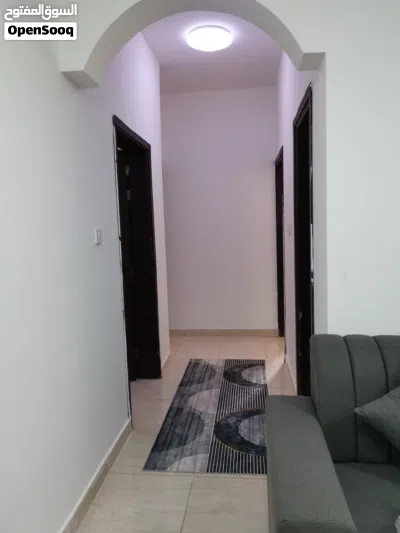 شقة مفروشه للإيجار الشهري ظفار كورنيش طاقه 4