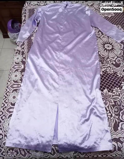 فساتين للسهره كل واحد له سعره اسعارهم مختلفه 2