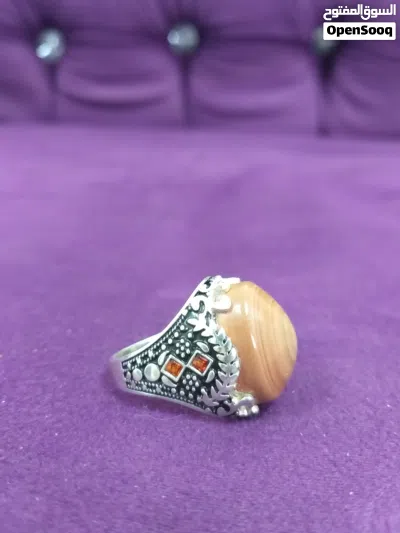 خاتم عقيق يمني سليماني بقراني طبيعي natural yamani sulaimani agate ring 4