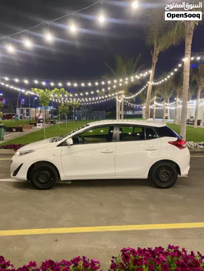 تويوتا يارس 2020 هاتشباك موديل خليجي بحالة ممتازة بسعر مناسب Toyota Yaris Hatchback GCC showroom 2