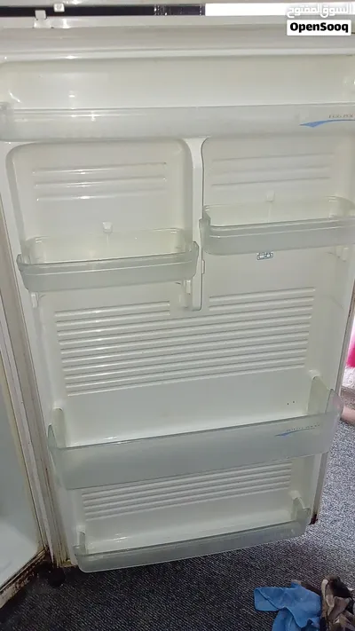 ثلاجة شارب 2