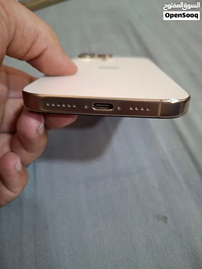 ايفون 16برو ماكس 2