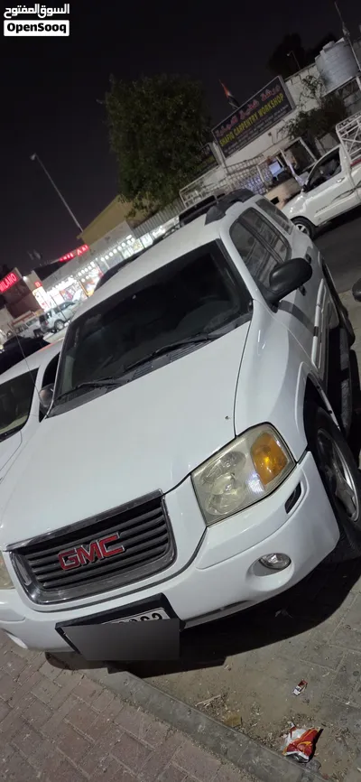 GMC INVOY 2006 gcc V8 4×4 in very good condition. only 161000km . 2