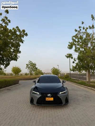للبيع لكزس ls 350 فئة نادره جدا وبحادث بسيط جدا 3