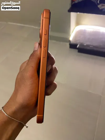 iPhone 17 Pro Max 4