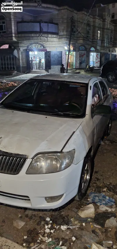 سياره كورولا مديل 2005 عرطه البيع 900 الف ومنزل مكانه صنعاء مذبح جواله المنعي 4