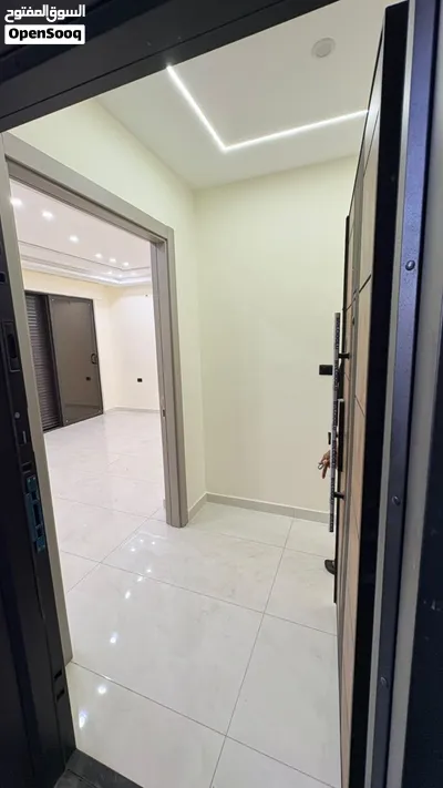 شقه للبيع كاش فقط اجمل موقع في البنيات 2
