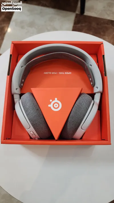 سماعة SteelSeries Arctis Nova إحترافيه مستعمل للبيع بسعر حرق 2
