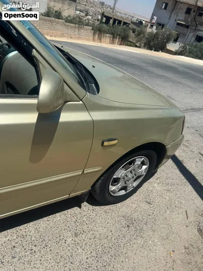 هونداي فيرنا 2001 4