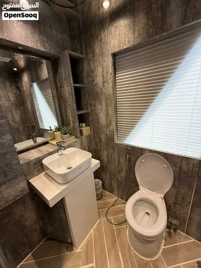للبيع House boat AC موديل 2024 بحاله جيده جدا 3