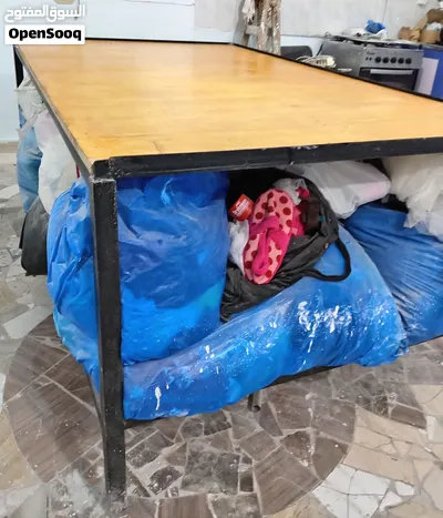 ترابيزة قص قماش مستويين 2