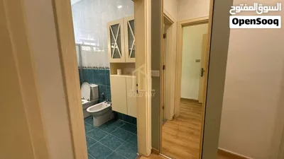 في موقع مميز في ضاحية الرشيد شقة طابق ثاني 187م بتشطيبات راقيه/ ref 9969 4