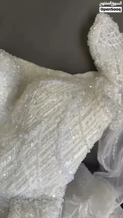 فستان ملبوس ساعتين فقط 4