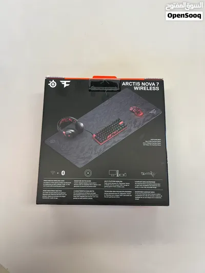 SteelSeries Arctis Nova 7 FaZe Clan Edition Premium Wireless Gaming 4