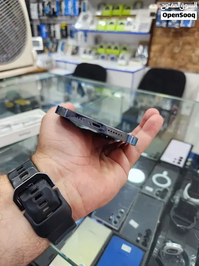 iPhone 13 pro max 256GB بحالة ممتازة بسعر مميز 4