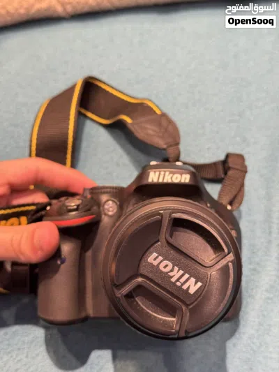Nikon d-5200 Like a new for sale 2