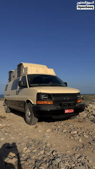 Chevrolet/GMC Savana van camper (caravan) Good condition 2