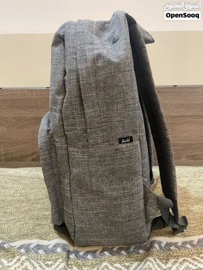 Original Herschel Supply Co. Backpack - Grey Heather (Great Condition) 2