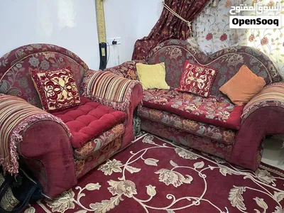 كنبتين كبار و كنبتين صغار غرفة نوم من غير التسريحه مه الفرش الضغط 2