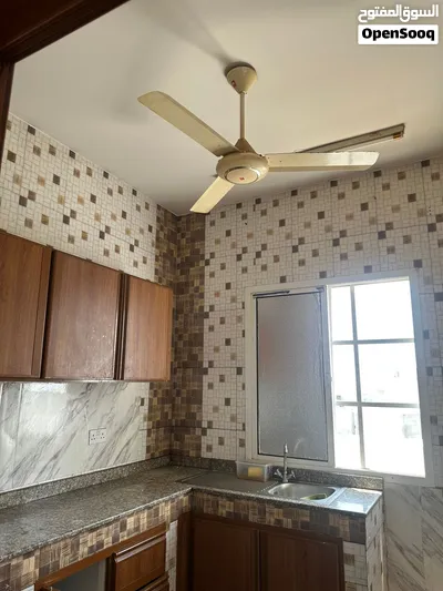 شقة للإيجار غرفتين وصالة Two-bedroom apartment for rent 4