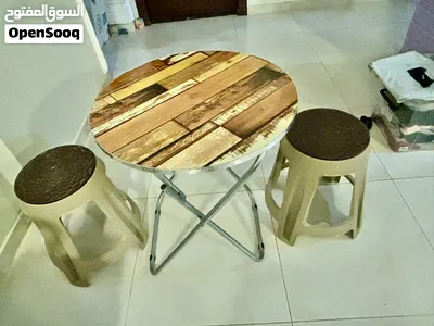Foldable round table 3