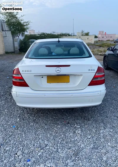 للبيع مرسيدس بنز E280 - W211 - موديل 2006 - خليجي - نظيفة 3