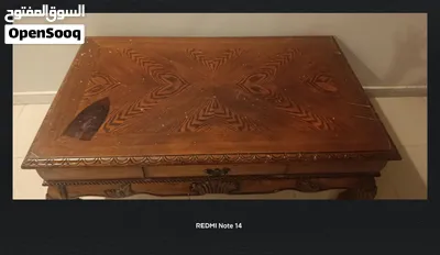 صالون صيني ومكتبه صيني وطاولة 2