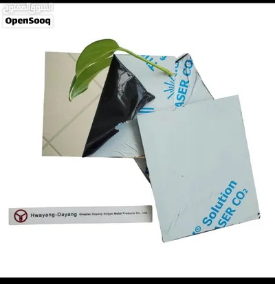 للبيع كمية كلادينج ألومنيوم مرآة (Mirror Finish Cladding) بسعر التصفية التفاصيل والمواصفات: * النوع 3