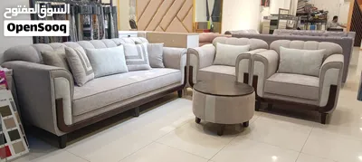 طقم كنب مكون من 5 مقاعد (3+1+1+طاولة) Sofa set 5 seater (3+1+1+table ) 2