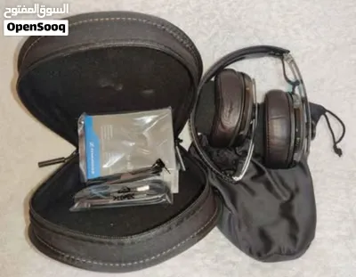 Sennheiser HD1 Momentum Noise Cancelling Headphones 4