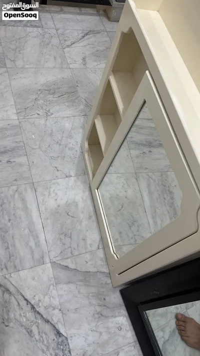 محتويات بيت للبيع 4