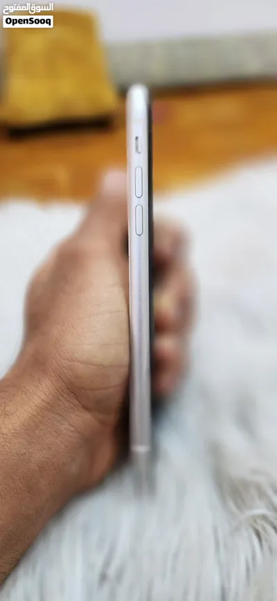 ايفون 11عادي 3