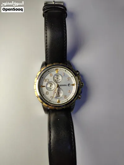 ساعة كرونوغراف من علامة Fossil 4