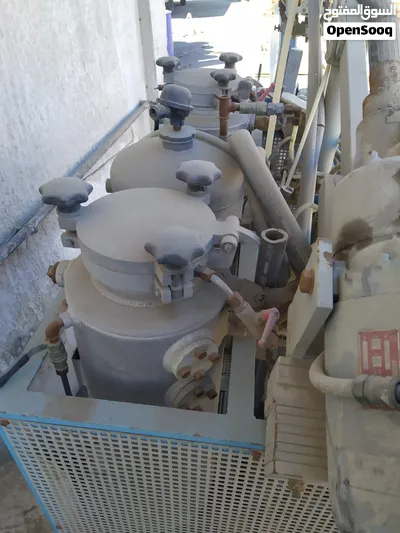 مكينة حقن فوم المانيمعروض للبيع ماكينة صب وحقن بولي يوريثان (Polyurethane Foam Machine) 3