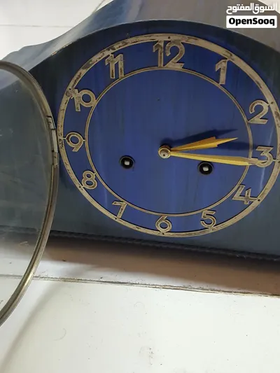 Antique German Deco style table mantel clock in oak wood from 1930 2