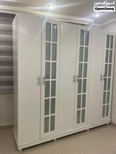 نجار باكستاني عبدالرحمن فق تركيب ايكيا كنباتات تركيب غفل باب خشب و حديد والمو نيم 2