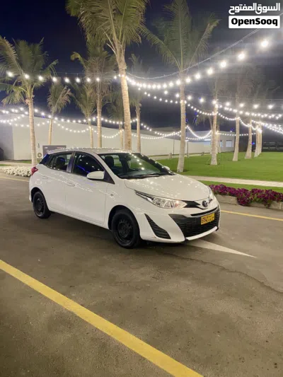 تويوتا يارس 2020 هاتشباك موديل خليجي بحالة ممتازة بسعر مناسب Toyota Yaris Hatchback GCC showroom 3
