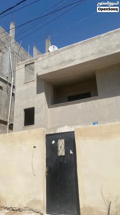 بيت طابقين للبيع 2