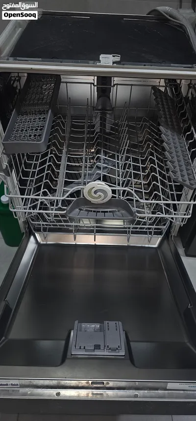 غسالة أطباق Siemens ألماني 60 سم – حالة ممتازة 4