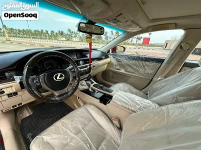 لكزس اي اس 350 رقم واحد احمر من داخل بيج 3