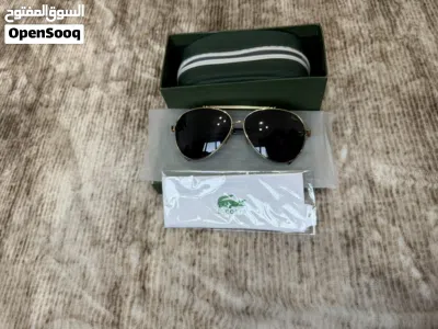 Lacoste L152S Premium Sunglasses – Stylish Gold Frame with Original Case & Box 2