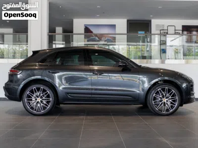 Used 2022 Porsche Macan SUV for Sale with GCC Specs and Premium Features 2