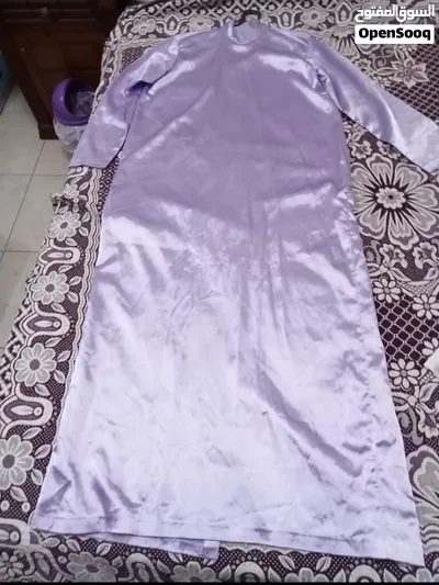 فساتين للسهره كل واحد له سعره اسعارهم مختلفه 3