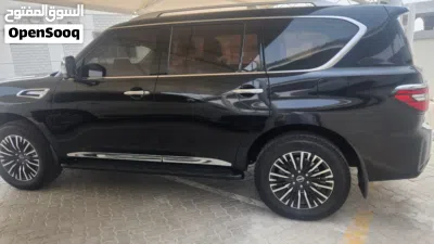 نيسان باترول موديل 2022 V6 2