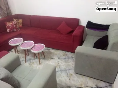 كورنر لون خمري وسكني بحاله ممتازه اقرأ الوصف 3