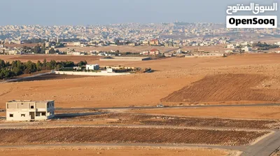 أرض مميزة للبيع في جلول – حوض الحدب الشرقي 5,100 متر منطقة حديثة، محاطة بالفلل والشاليهات والمزارع 2