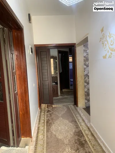 عماره تجاريه بها مجموعة شقق ومحلات للبيع في صفاقس 2